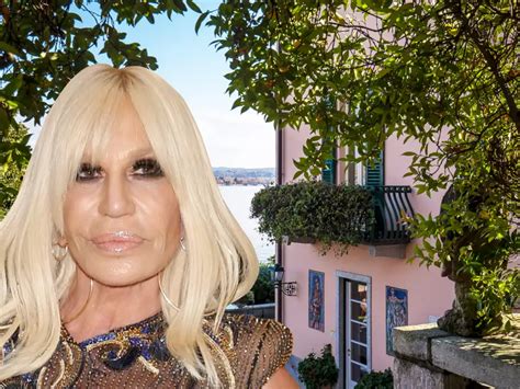 Donatella Versace just dropped .6 million on a pink stucco villa 